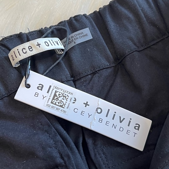 🆕 Alice + Olivia AKERS OVERSIZED CARGO PANT COLOR Black Sz 6 - Picture 13 of 16